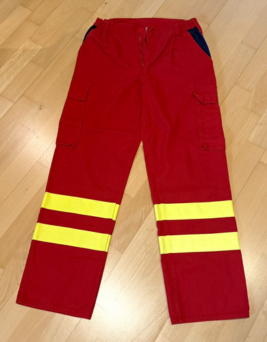 Rettungsdiensthose rot mit - rettungsdiensthose, in